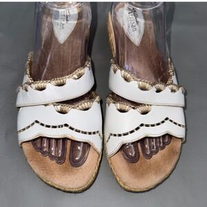 Clarks Artisan White Leather Scalloped Espadrille Wedge Sandals Low Heel 8M